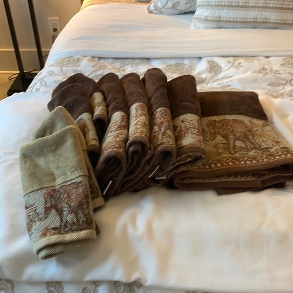 Bath towels - Picture 1 of 5